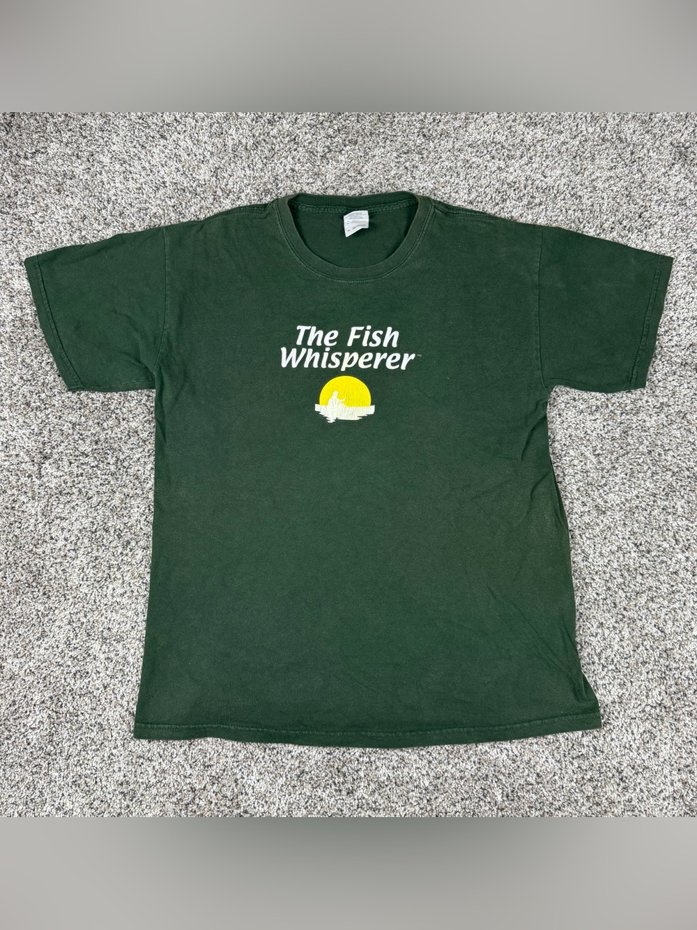 Y2K Sz Medium Men’s Gildan Cotton The Fish Whisperer Short Sleeve Shirt Green